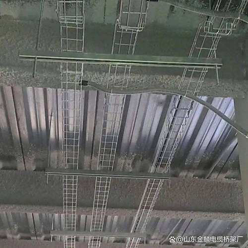 铝合金电缆汇线桥架小科普 轻便耐用的布线优选